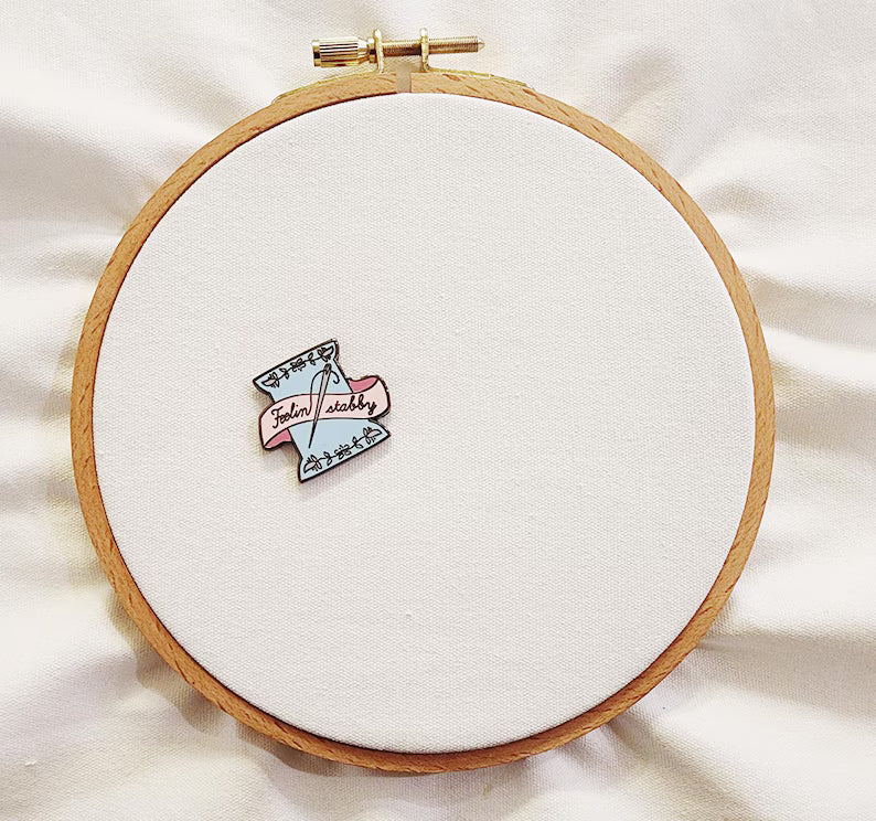 Feeling stabby magnetic needle minder